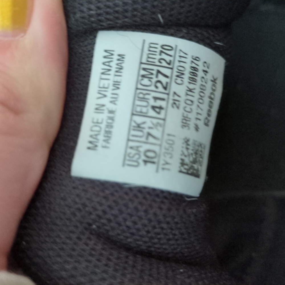 Reebok Sneakers - Picture 3 of 4
